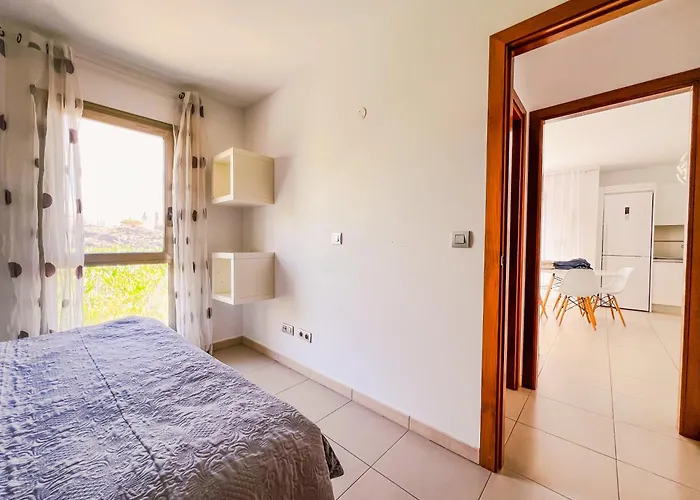 Beautiful Alcala Center Apartment *